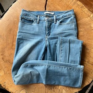 LEVIS 311 Shaping Skinny